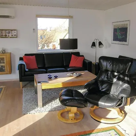 Holiday home Two-bedroom Holiday In Rudkobing *
